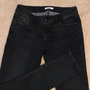 kenzie Skinny Jeans